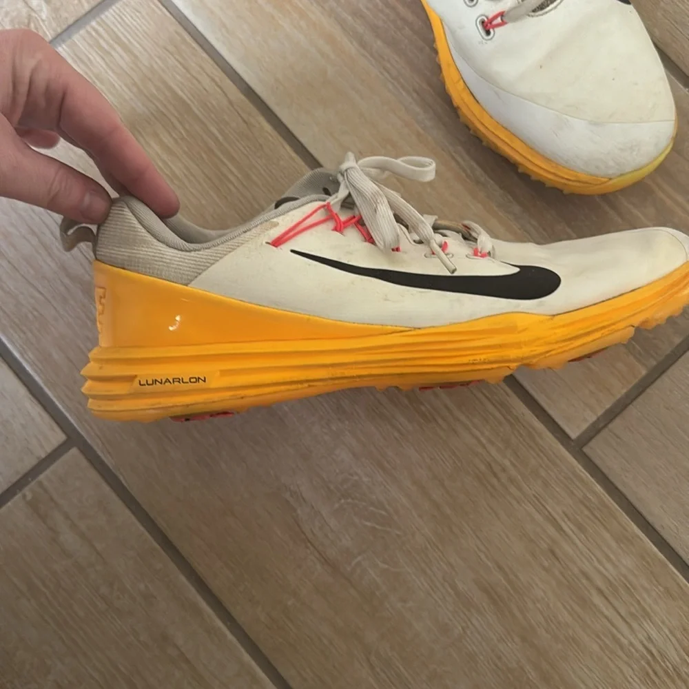 Women’s Nike Lunarlon Golf Shoes 8.5 - Picture 4 of 6